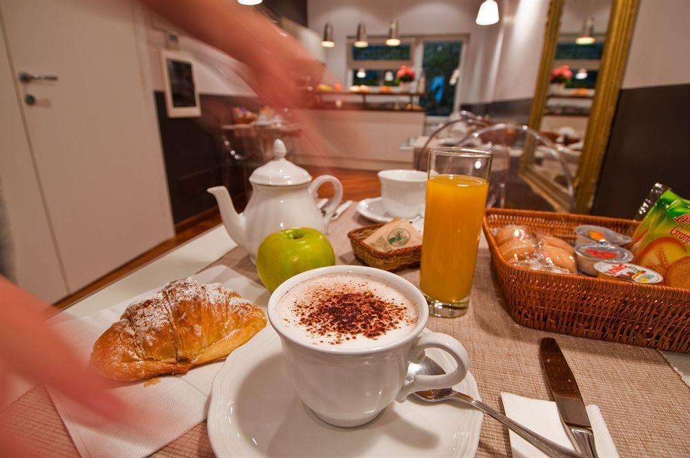 All'orologio Bed & Breakfast 3*