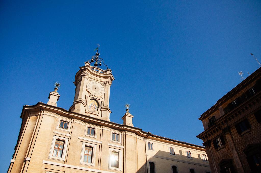 Bed & Breakfast All'orologio Roma